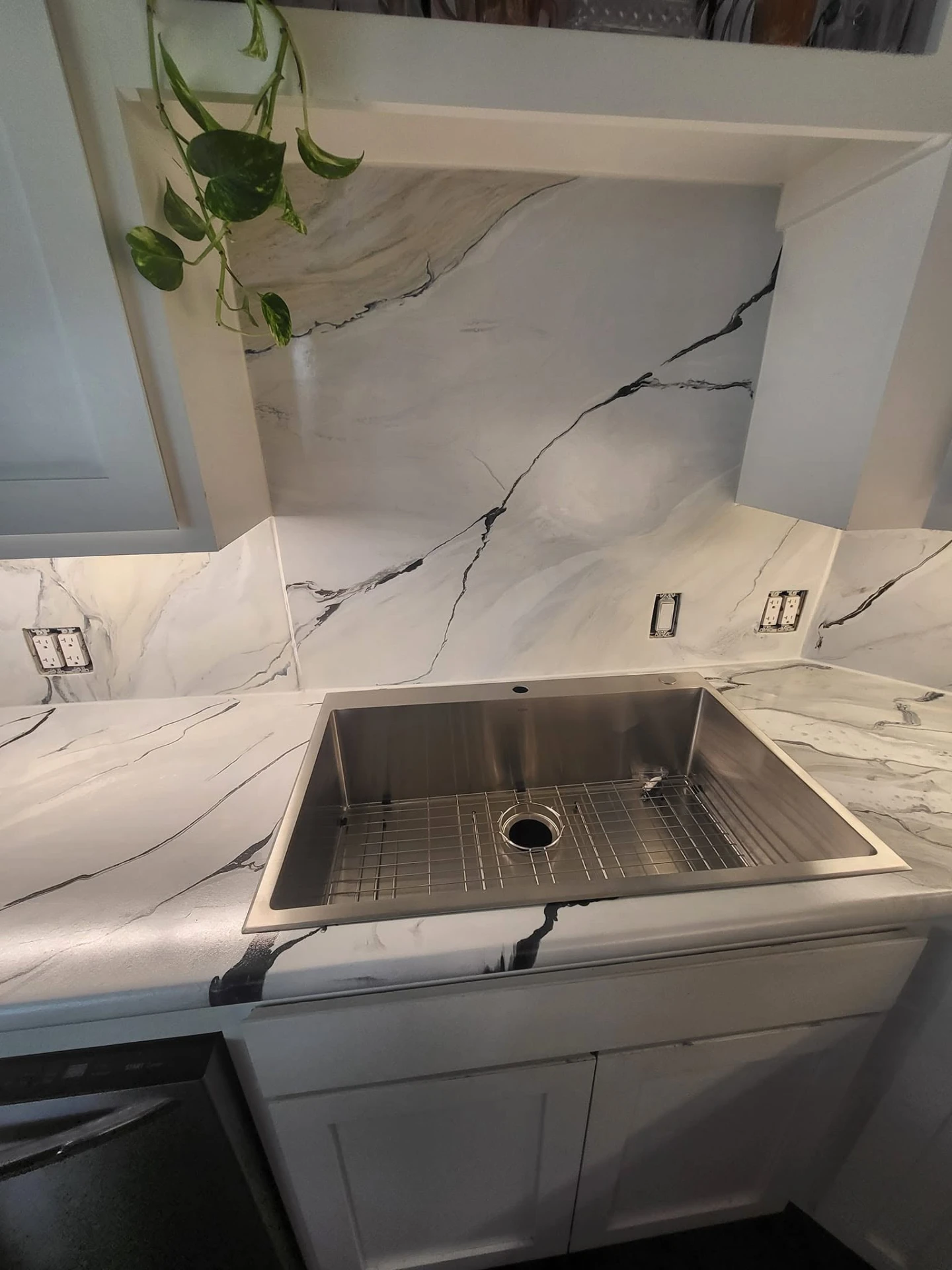 Sink Wall Marble Pour — epoxy in Bentonville