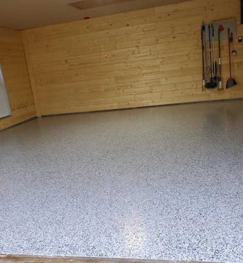 Gray Flake Garage — epoxy in Bentonville